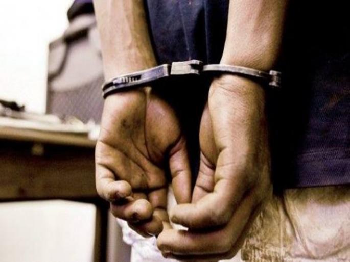 murder of a young man in Latur; Police picked up 18 accused overnight | लातुरात जेवणाच्या निमंत्रणावरून तरुणाचा भाेसकून खून; पोलिसांनी १८ आराेपींना राताेरात उचलले murder of a young man in Latur; Police picked up 18 accused overnight | लातुरात जेवणाच्या निमंत्रणावरून तरुणाचा भाेसकून खून; पोलिसांनी १८ आराेपींना राताेरात उचलले