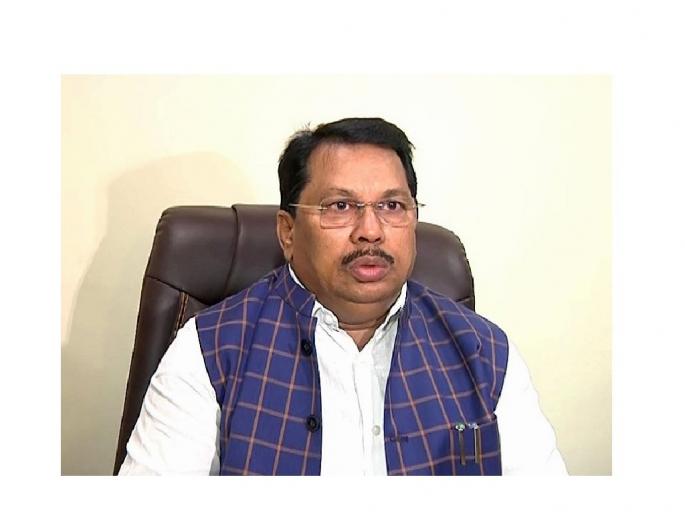 There is a minister in the state; But not the government itself, Vijay Vadettiwar's troop | राज्यात मंत्री आहे, पण सरकारच नसल्यागत स्थिती; विजय वडेट्टीवार यांचा टोला There is a minister in the state; But not the government itself, Vijay Vadettiwar's troop | राज्यात मंत्री आहे, पण सरकारच नसल्यागत स्थिती; विजय वडेट्टीवार यांचा टोला