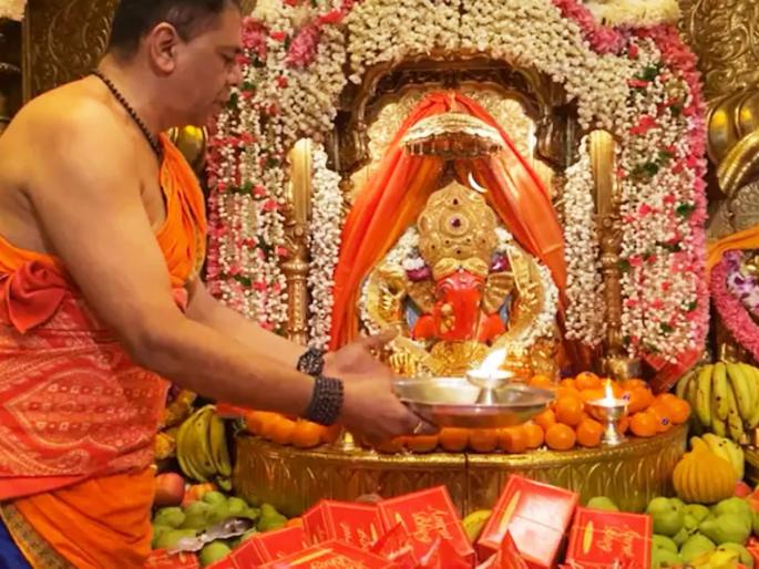 Ganesh Chaturthi 2023: Whether to circumambulate yourself when 'Ghaleen Lotangan...' begins; What exactly is ritual? Read on! | Ganesh Chaturthi 2023: 'घालीन लोटांगण...' सुरू झाल्यावर स्वतःभोवती प्रदक्षिणा घालावी की नाही; नेमकं शास्त्र काय? वाचा! Ganesh Chaturthi 2023: Whether to circumambulate yourself when 'Ghaleen Lotangan...' begins; What exactly is ritual? Read on! | Ganesh Chaturthi 2023: 'घालीन लोटांगण...' सुरू झाल्यावर स्वतःभोवती प्रदक्षिणा घालावी की नाही; नेमकं शास्त्र काय? वाचा!