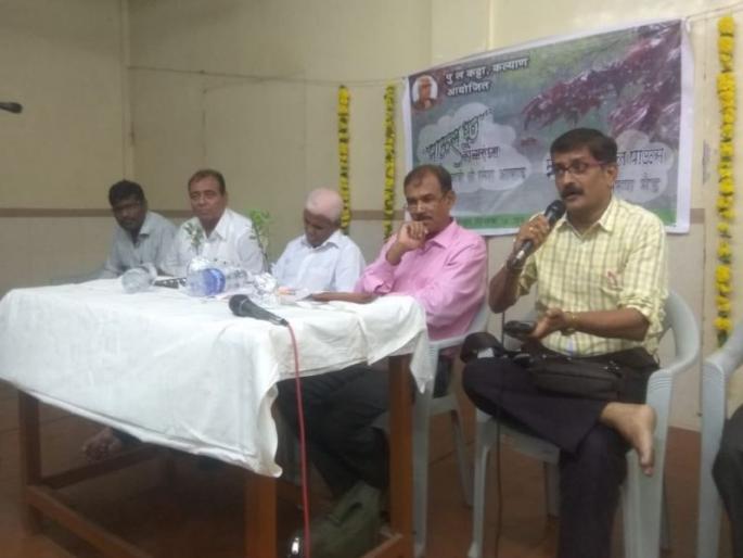 Remember that since the previous poems are smoky - Arun Mad | पूर्वीच्या कवितेत धून असल्याने त्या लक्षात राहत- अरूण मैड