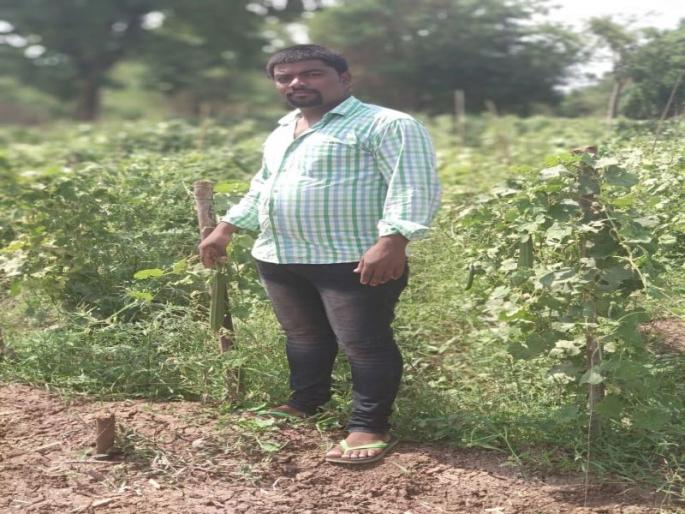 Maratha Reservation: Suicide by Mathadi worker; The mention of Maratha reservation in the suicide note | Maratha Reservation माथाडी कामगाराची गळफास लावून आत्महत्या; सुसाईट नोटमध्ये मराठा आरक्षणाचा उल्लेख  Maratha Reservation: Suicide by Mathadi worker; The mention of Maratha reservation in the suicide note | Maratha Reservation माथाडी कामगाराची गळफास लावून आत्महत्या; सुसाईट नोटमध्ये मराठा आरक्षणाचा उल्लेख