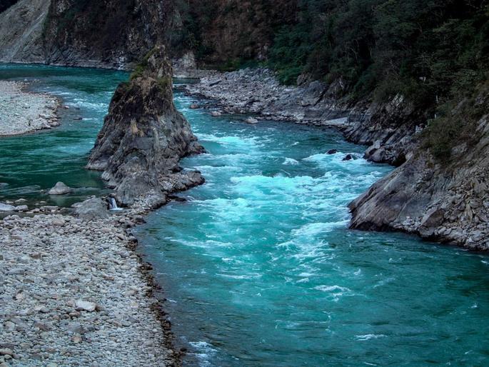 You can soon fly to Arunachal Pradeshs itanagar as soon there will be a new airport | असा आहे निसर्गरम्य अरुणाचल प्रदेश; उगवत्या सूर्याच्या राज्यात जाणं आता झालं सोपं You can soon fly to Arunachal Pradeshs itanagar as soon there will be a new airport | असा आहे निसर्गरम्य अरुणाचल प्रदेश; उगवत्या सूर्याच्या राज्यात जाणं आता झालं सोपं