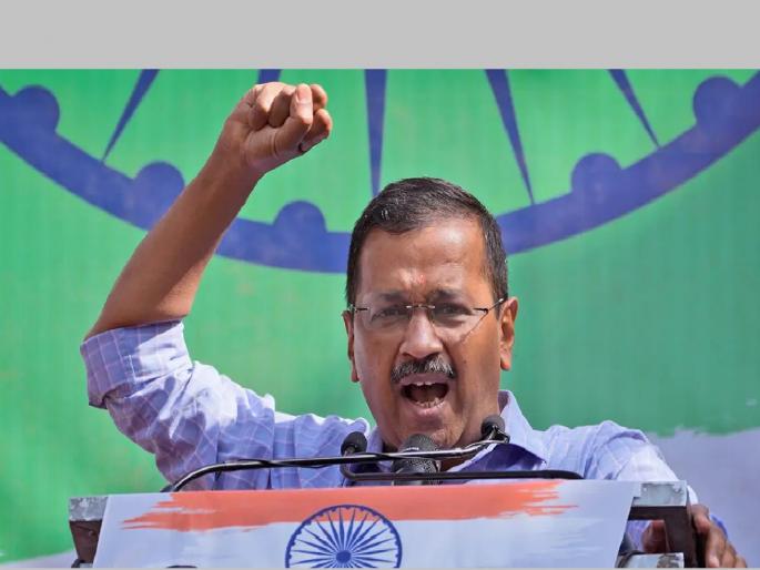 Gujarat Assembly Election: Congress will get less than 5 seats in Gujarat; Arvind Kejriwal wrote on paper | Gujarat Assembly Election: गुजरातमध्ये काँग्रेसला 5 पेक्षा कमी जागा मिळणार; अरविंद केजरीवालांनी कागदावर लिहून दिलं