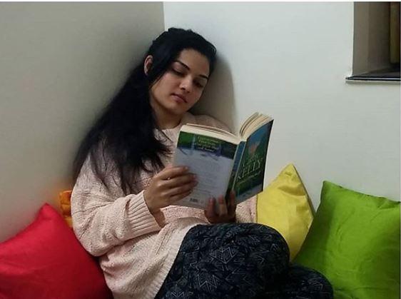 Have you seen Arya Ambekar simple look? Shares photo on social Media | आर्या आंबेकरचा हा सरळ, साधा अवतार पाहिला का?, सोशल मीडियावर चर्चा तिच्याच फोटोची… Have you seen Arya Ambekar simple look? Shares photo on social Media | आर्या आंबेकरचा हा सरळ, साधा अवतार पाहिला का?, सोशल मीडियावर चर्चा तिच्याच फोटोची…