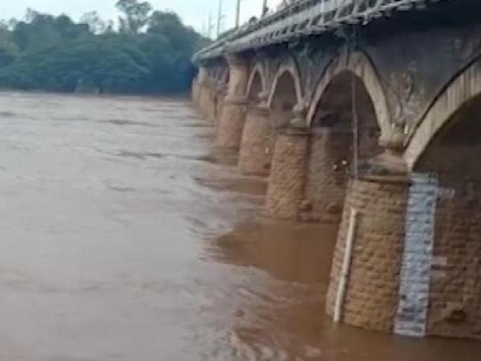 At what water level in Sangli where will the flood occur, the list released by the Municipal Corporation  | सांगलीत किती पाणीपातळीला कुठे येणार पूर?, महापालिकेकडून यादी प्रसिद्ध  At what water level in Sangli where will the flood occur, the list released by the Municipal Corporation  | सांगलीत किती पाणीपातळीला कुठे येणार पूर?, महापालिकेकडून यादी प्रसिद्ध