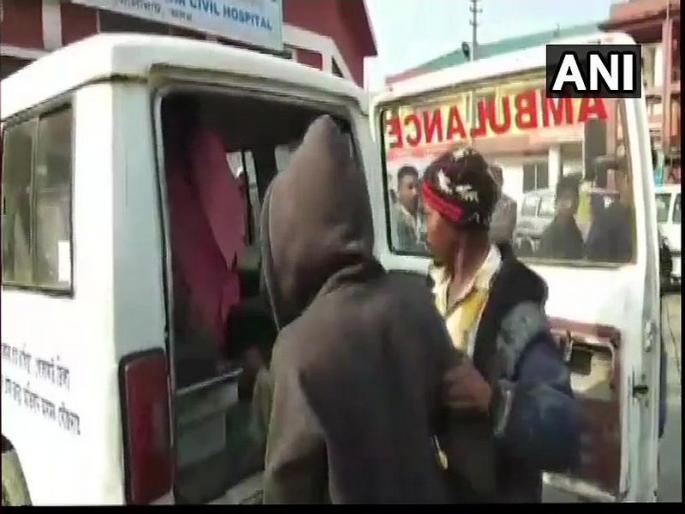 Assam 17 people have died, allegedly after consuming illicit liquor in Golaghat | आसाममध्ये विषारी दारूमुळे 17 जणांचा मृत्यू