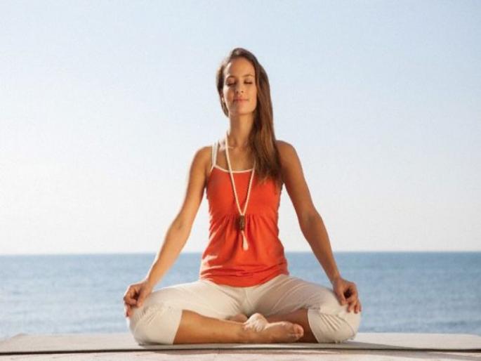 Breathing exercise or yoga to get rid of belly fat | फक्त करा 'हे' ब्रीदींग एक्सरसाईज आणि पोटाच्या चरबीपासून मुक्तता मिळवा Breathing exercise or yoga to get rid of belly fat | फक्त करा 'हे' ब्रीदींग एक्सरसाईज आणि पोटाच्या चरबीपासून मुक्तता मिळवा