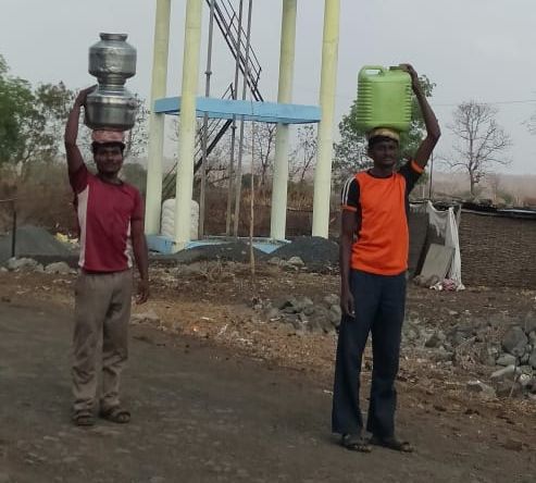 Khairkhed 50 percent of households in search of employment! | खैरखेड्यातील ५० टक्के कुटुंब रोजगाराच्या शोधात ! Khairkhed 50 percent of households in search of employment! | खैरखेड्यातील ५० टक्के कुटुंब रोजगाराच्या शोधात !