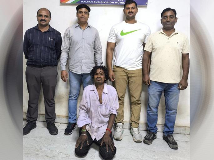 The man who released a snake in the Vande Bharat Express was arrested, the RPF team of the Central Railway made fun of him | वंदे भारत एक्सप्रेसमध्ये साप सोडणारा माथेफिरू गजाआड, मध्य रेल्वेच्या आरपीएफ पथकाने बांधल्या मुसक्या The man who released a snake in the Vande Bharat Express was arrested, the RPF team of the Central Railway made fun of him | वंदे भारत एक्सप्रेसमध्ये साप सोडणारा माथेफिरू गजाआड, मध्य रेल्वेच्या आरपीएफ पथकाने बांधल्या मुसक्या