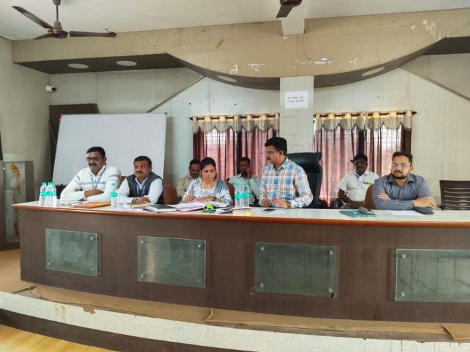 No-confidence motion finally passed against the Chairman of Khamgaon Agricultural Produce Market Committee | खामगाव कृषी उत्पन्न बाजार समितीच्या सभापतींविरोधात अखेर अविश्वास ठराव पारित