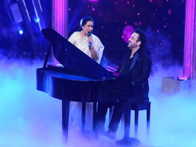 The legendary singer, Asha Bhosle, to be a celebrity guest for The Voice finale | ‘द व्हॉइस’च्या अंतिम फेरीत ज्येष्ठ गायिका आशा भोसले असणार सेलिब्रिटी अतिथी! The legendary singer, Asha Bhosle, to be a celebrity guest for The Voice finale | ‘द व्हॉइस’च्या अंतिम फेरीत ज्येष्ठ गायिका आशा भोसले असणार सेलिब्रिटी अतिथी!