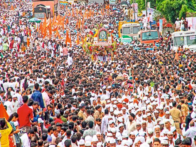 Ashadhi Wari 2025 The union of devotion and power took place in Pune itself | Ashadhi Wari 2025 :‘नाचू कीर्तनाचे रंगी । ज्ञानदीप लावू जगी.. भक्ती-शक्तीचा संयाेग पुण्यातच घडला