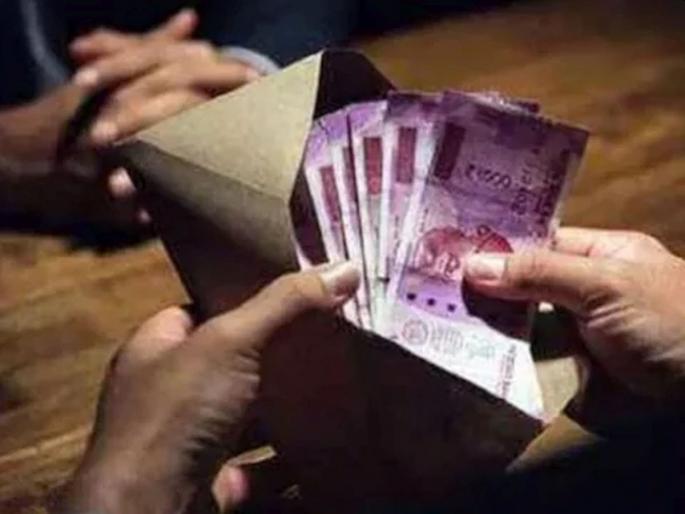 When will the assets of the bribe-takers be frozen | लाचखोरांची काेट्यवधींची मालमत्ता गोठविणार कधी? When will the assets of the bribe-takers be frozen | लाचखोरांची काेट्यवधींची मालमत्ता गोठविणार कधी?