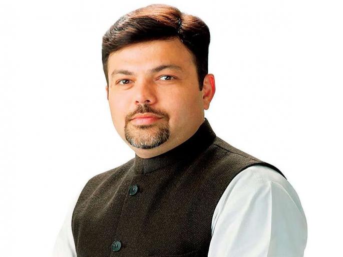 Ashish Deshmukh's mental balance is disturbed; They Need Treatment: Congress Spokesperson Atul Londhe's Criticize | "आशिष देशमुखांचं मानसिक संतुलन बिघडलंय; त्यांना उपचारांची गरज"; काँग्रेस प्रवक्त्यांची बोचरी टीका Ashish Deshmukh's mental balance is disturbed; They Need Treatment: Congress Spokesperson Atul Londhe's Criticize | "आशिष देशमुखांचं मानसिक संतुलन बिघडलंय; त्यांना उपचारांची गरज"; काँग्रेस प्रवक्त्यांची बोचरी टीका