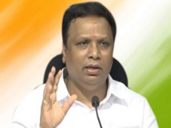 ZP's 2,217 schools in problem zone due to flood at state: Ashish Shelar | राज्यातील झेडपीच्या 2 हजार 177 शाळांना पुराचा फटका : आशिष शेलार ZP's 2,217 schools in problem zone due to flood at state: Ashish Shelar | राज्यातील झेडपीच्या 2 हजार 177 शाळांना पुराचा फटका : आशिष शेलार