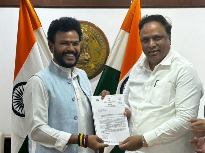 Shift High Frequency Receiving Station to Gorai, Ashish Shelar's demand to Air Transport Minister | हाय फ्रिक्वेन्सी रिसिविंग स्टेशन गोराईला शिप्ट करा, आशिष शेलार यांची हवाई वाहतूक मंत्र्यांकडे मागणी Shift High Frequency Receiving Station to Gorai, Ashish Shelar's demand to Air Transport Minister | हाय फ्रिक्वेन्सी रिसिविंग स्टेशन गोराईला शिप्ट करा, आशिष शेलार यांची हवाई वाहतूक मंत्र्यांकडे मागणी