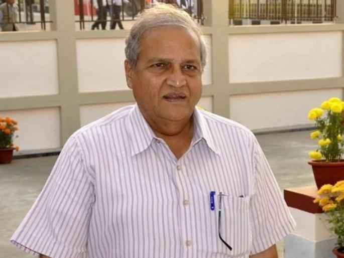 Dr Akhil Bharti, President of All India Kisan Sabha Ashok Dhawale, Hissor Session held a unanimous election | अखिल भारतीय किसान सभेच्या राष्ट्रीय अध्यक्षपदी डॉ. अशोक ढवळे, हिस्सार अधिवेशनाने केली एकमताने निवड  Dr Akhil Bharti, President of All India Kisan Sabha Ashok Dhawale, Hissor Session held a unanimous election | अखिल भारतीय किसान सभेच्या राष्ट्रीय अध्यक्षपदी डॉ. अशोक ढवळे, हिस्सार अधिवेशनाने केली एकमताने निवड