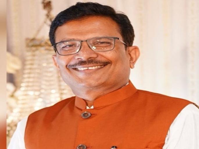 Beed District Surgeon Ashok Thorat suspended, what is the matter? | बीडचे जिल्हा शल्य चिकित्सक अशोक थोरात निलंबीत, काय आहे प्रकरण? Beed District Surgeon Ashok Thorat suspended, what is the matter? | बीडचे जिल्हा शल्य चिकित्सक अशोक थोरात निलंबीत, काय आहे प्रकरण?