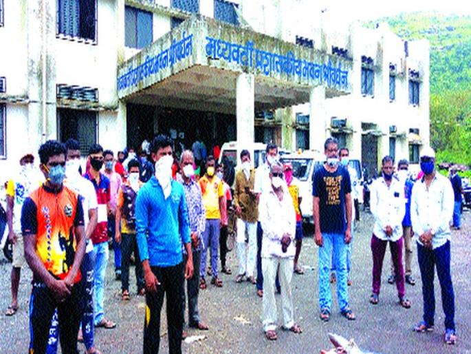 Finally the appointment of an obstetrician; Followed by Aniket Tatkare | अखेर प्रसूती तज्ज्ञाची नियुक्ती; अनिकेत तटकरे यांनी केला पाठपुरावा Finally the appointment of an obstetrician; Followed by Aniket Tatkare | अखेर प्रसूती तज्ज्ञाची नियुक्ती; अनिकेत तटकरे यांनी केला पाठपुरावा