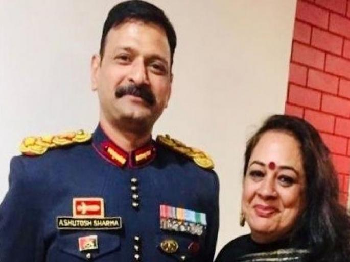 he is coming back wrapped in the tricolour Handwara encounter martyrs wife shares feeling kkg | कर्तव्यनिष्ठेला सलाम..."मला १५०० जवानांची काळजी घ्यायचीय, कुटुंब तू सांभाळ!" he is coming back wrapped in the tricolour Handwara encounter martyrs wife shares feeling kkg | कर्तव्यनिष्ठेला सलाम..."मला १५०० जवानांची काळजी घ्यायचीय, कुटुंब तू सांभाळ!"