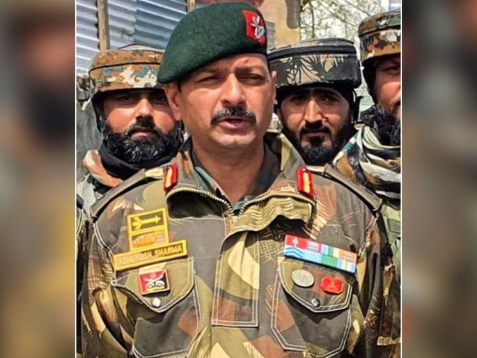 ‘Assalam Vallikum’ Said Unanswered Phone of Twice-Decorated Colonel Killed in Handwara Encounter vrd | एन्काऊंटरवेळी कर्नलच्या फोनवर दहशतवाद्यांनी म्हटलं अस्सलाम वालेकुम; अन्... ‘Assalam Vallikum’ Said Unanswered Phone of Twice-Decorated Colonel Killed in Handwara Encounter vrd | एन्काऊंटरवेळी कर्नलच्या फोनवर दहशतवाद्यांनी म्हटलं अस्सलाम वालेकुम; अन्...