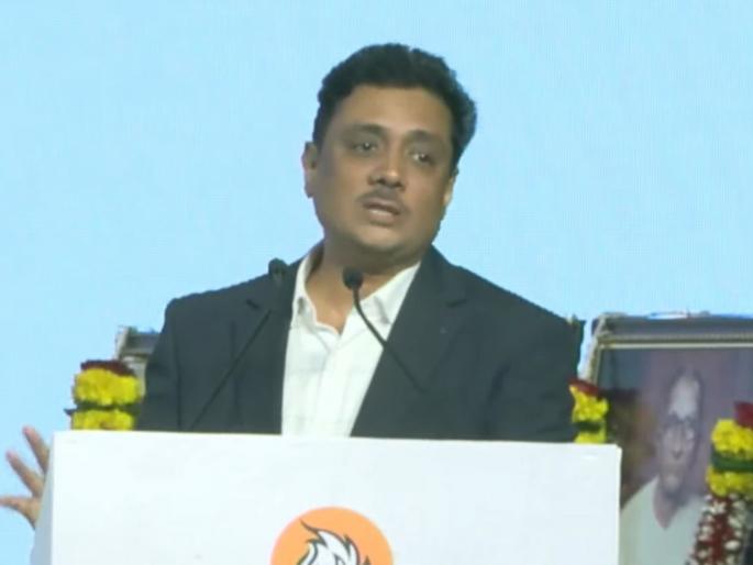 Rahul Narvekar has killed the constitution; Asim Sarode Statement in Uddhav Thackeray Press Conference | "... म्हणून शिंदेंसह पळून गेलेले आमदार अपात्र ठरतात"; असीम सरोदेंचं कायद्यावर बोट Rahul Narvekar has killed the constitution; Asim Sarode Statement in Uddhav Thackeray Press Conference | "... म्हणून शिंदेंसह पळून गेलेले आमदार अपात्र ठरतात"; असीम सरोदेंचं कायद्यावर बोट