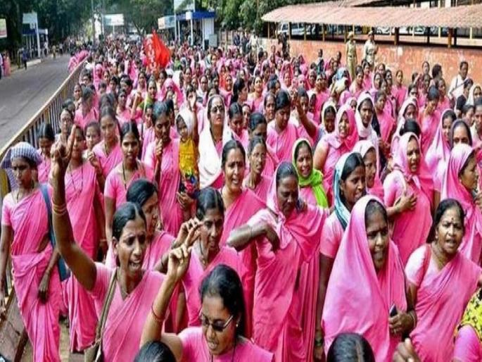 Rs 1,500 increase in Salary for Asha Workers; Big decision of Thackeray government | आशासेविकांना देणार स्मार्ट फोन अन् मानधनात १५०० रुपयांनी वाढ; ठाकरे सरकारचा मोठा निर्णय Rs 1,500 increase in Salary for Asha Workers; Big decision of Thackeray government | आशासेविकांना देणार स्मार्ट फोन अन् मानधनात १५०० रुपयांनी वाढ; ठाकरे सरकारचा मोठा निर्णय