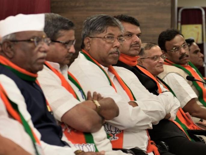 BJP Waiting for falling the alliance government | भाजपला प्रतीक्षा महाविकास आघाडीचं सरकार कोसळण्याची ? BJP Waiting for falling the alliance government | भाजपला प्रतीक्षा महाविकास आघाडीचं सरकार कोसळण्याची ?