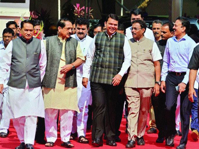 Reduction in other sections for debt waiver: Rs 3871 crore supplementary demands | कर्जमाफीसाठी अन्य विभागात कपात : ३८७१ कोटींच्या पुरवणी मागण्या Reduction in other sections for debt waiver: Rs 3871 crore supplementary demands | कर्जमाफीसाठी अन्य विभागात कपात : ३८७१ कोटींच्या पुरवणी मागण्या