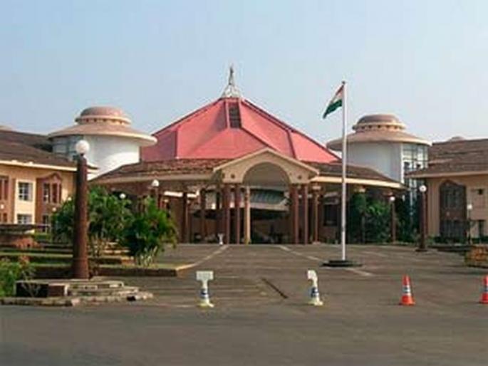 ministers are frustrated due to disputes in goa government | वाढत्या वादांमुळे गोवा सरकारची नाचक्की, अनेक मंत्री जेरीस ministers are frustrated due to disputes in goa government | वाढत्या वादांमुळे गोवा सरकारची नाचक्की, अनेक मंत्री जेरीस