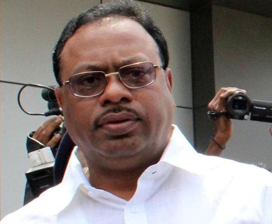 164 MLAs with BJP, no threat to government | भाजपसोबत १६४ आमदार; सरकारला धोका नाही 164 MLAs with BJP, no threat to government | भाजपसोबत १६४ आमदार; सरकारला धोका नाही