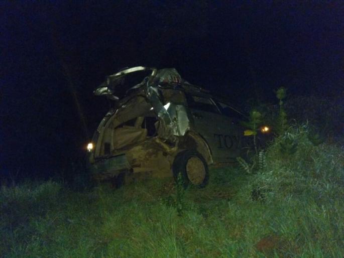 One person was killed and four others injured in the stampede on Mumbai-Goa highway | मुंबई-गोवा महामार्गावर एसटीची कारला धडक, एकाचा मृत्यू तर 4 जण जखमी One person was killed and four others injured in the stampede on Mumbai-Goa highway | मुंबई-गोवा महामार्गावर एसटीची कारला धडक, एकाचा मृत्यू तर 4 जण जखमी