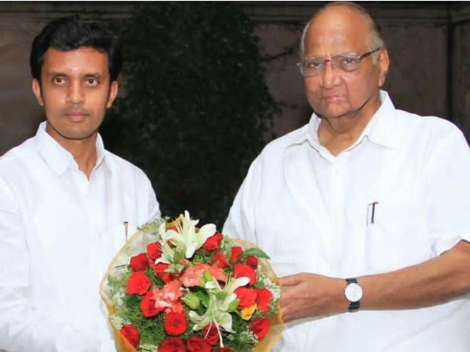 VijaySingh Pandit in Sharad Pawar's 'Young Brigade'! | शरद पवारांच्या 'यंग ब्रिगेड'मध्ये विजयसिंह पंडितांचा समावेश ? VijaySingh Pandit in Sharad Pawar's 'Young Brigade'! | शरद पवारांच्या 'यंग ब्रिगेड'मध्ये विजयसिंह पंडितांचा समावेश ?