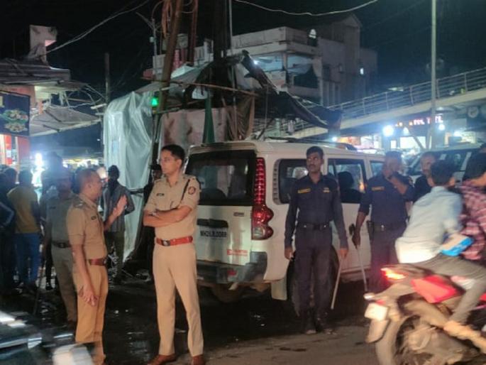 133 people were searched overnight; Police combing operation in Nanded | रात्रीतून १३३ जणांची घेतली झडती; नांदेडमध्ये पोलिसांचे कोंबिंग ऑपरेशन 133 people were searched overnight; Police combing operation in Nanded | रात्रीतून १३३ जणांची घेतली झडती; नांदेडमध्ये पोलिसांचे कोंबिंग ऑपरेशन