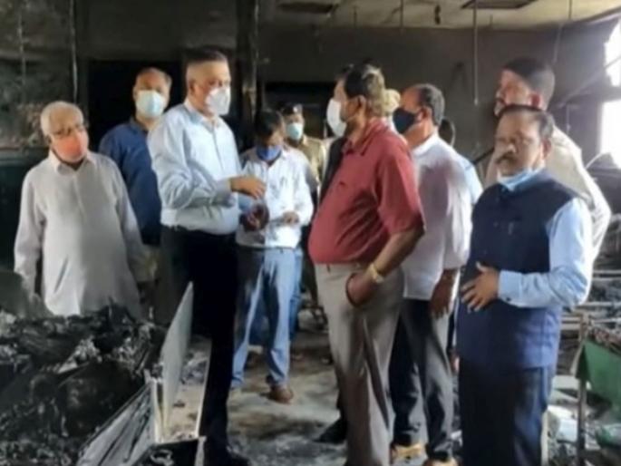 Virar Covid Hospital Fire union minister ramdas athavale demands judicial custody | Virar Covid Hospital Fire: विजय वल्लभ रुग्णालयातील आगीची न्यायालयीन चौकशी व्हावी; आठवलेंची मागणी Virar Covid Hospital Fire union minister ramdas athavale demands judicial custody | Virar Covid Hospital Fire: विजय वल्लभ रुग्णालयातील आगीची न्यायालयीन चौकशी व्हावी; आठवलेंची मागणी