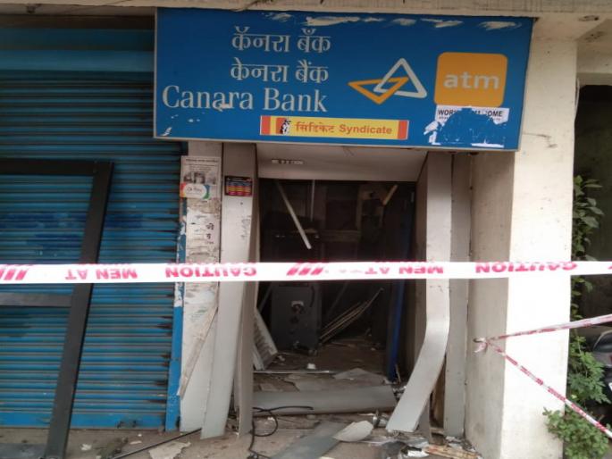 In pimpri chinchwad thieves blast atm with gelatin sticks | Atm Blast In Pimpri Chinchwad: पिंपरीत चोरट्यांनी जिलेटिन कांड्यांच्या सहाय्याने स्फोट करून उडवले एटीएम In pimpri chinchwad thieves blast atm with gelatin sticks | Atm Blast In Pimpri Chinchwad: पिंपरीत चोरट्यांनी जिलेटिन कांड्यांच्या सहाय्याने स्फोट करून उडवले एटीएम