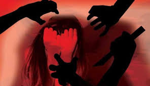 Atrocity against women; 69 rape in a year; 99 Married Women's Suffering | महिलांवरील अत्याचार थांबता थांबेना; वर्षभरात ६९ बलात्कार; १९९ विवाहित महिलांचा छळ Atrocity against women; 69 rape in a year; 99 Married Women's Suffering | महिलांवरील अत्याचार थांबता थांबेना; वर्षभरात ६९ बलात्कार; १९९ विवाहित महिलांचा छळ