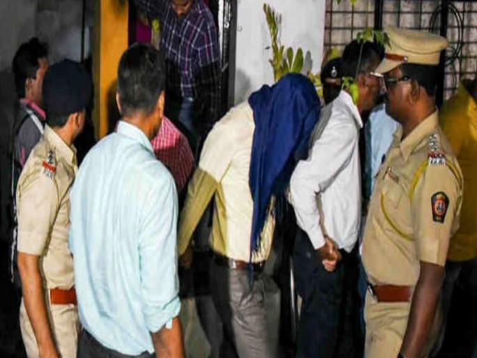 ATS take action; Four people from Mundhra and five from Aurangabad | VIDEO : एटीएसची मोठी कारवाई; नऊ जण ताब्यात, आयसिसशी संबंध असल्याचा संशय ATS take action; Four people from Mundhra and five from Aurangabad | VIDEO : एटीएसची मोठी कारवाई; नऊ जण ताब्यात, आयसिसशी संबंध असल्याचा संशय