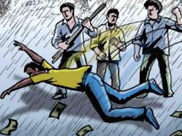 Attack on NMC's team of encroachers | अतिक्रमकांचा महापालिकेच्या पथकावर हल्ला Attack on NMC's team of encroachers | अतिक्रमकांचा महापालिकेच्या पथकावर हल्ला