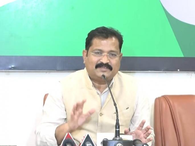 How come BJP leaders don't feel ashamed to receive felicitations when the country is in sorrow said Congress Atul Londhe | देश दु:खात असताना सत्कार करून घ्यायला भाजप नेत्यांना लाज कशी वाटत नाही?- अतुल लोंढे How come BJP leaders don't feel ashamed to receive felicitations when the country is in sorrow said Congress Atul Londhe | देश दु:खात असताना सत्कार करून घ्यायला भाजप नेत्यांना लाज कशी वाटत नाही?- अतुल लोंढे