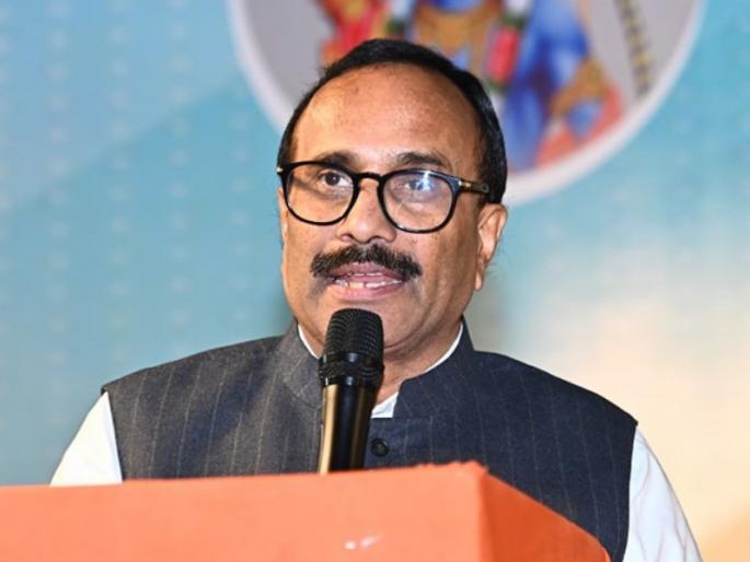 OBC Minister Atul Save claims that the Chief Minister is unhappy with the work of the State Backward Classes Commission | राज्य मागासवर्ग आयोगाच्या कामावर मुख्यमंत्री नाराज, ओबीसीमंत्री अतुल सावे यांचा दावा OBC Minister Atul Save claims that the Chief Minister is unhappy with the work of the State Backward Classes Commission | राज्य मागासवर्ग आयोगाच्या कामावर मुख्यमंत्री नाराज, ओबीसीमंत्री अतुल सावे यांचा दावा