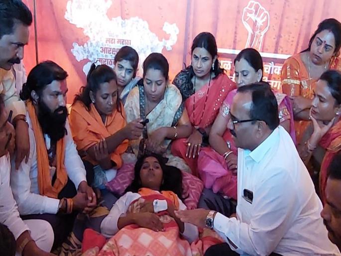 10th day of Rajshree Umbre's fast for maratha reservation; Minister Atul Save will hold a discussion with the Chief Minister | राजश्री उंबरे यांच्या उपोषणाचा १० वा दिवस; मंत्री अतुल सावे मुख्यमंत्र्यांशी चर्चा घडवून आणणार 10th day of Rajshree Umbre's fast for maratha reservation; Minister Atul Save will hold a discussion with the Chief Minister | राजश्री उंबरे यांच्या उपोषणाचा १० वा दिवस; मंत्री अतुल सावे मुख्यमंत्र्यांशी चर्चा घडवून आणणार