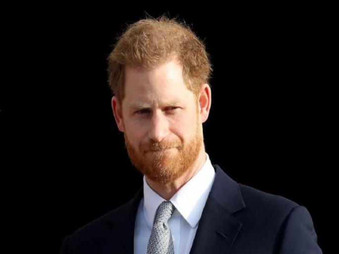 The grandson of the Queen of Britain Prince Harry got two jobs! | राजपुत्राला मिळाल्या दोन नोकऱ्या! ब्रिटनच्या महाराणीचा नातू एकदाचा पोटापाण्याला लागला The grandson of the Queen of Britain Prince Harry got two jobs! | राजपुत्राला मिळाल्या दोन नोकऱ्या! ब्रिटनच्या महाराणीचा नातू एकदाचा पोटापाण्याला लागला