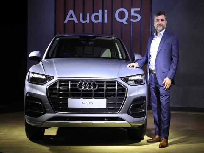 audi q5 2021 launched with powerful engine and features will achieve 100kmph speed in 6 3 seconds | शक्तिशाली इंजिन, जबरदस्त फीचर्ससह Audi Q5 लाँच; सहा सेकंदात पकडणार १०० किमीचा स्पीड