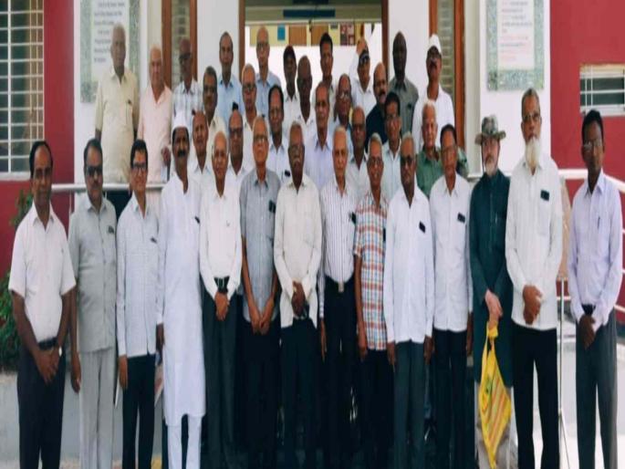 Caveat filed in Supreme Court in favor of Aurangabad bench verdict | औरंगाबाद खंडपीठाच्या निकालाच्या बाजूने सर्वोच्च न्यायालयात कॅव्हेट दाखल! Caveat filed in Supreme Court in favor of Aurangabad bench verdict | औरंगाबाद खंडपीठाच्या निकालाच्या बाजूने सर्वोच्च न्यायालयात कॅव्हेट दाखल!