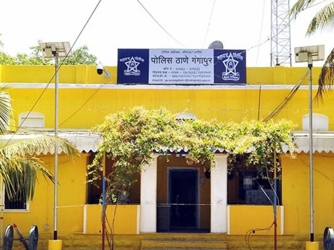 A shocking incident of beating an old woman and removing her clothes has taken place in Aurangabad. | वृद्ध महिलेला विवस्त्र केलं, मारलं अन् व्हिडिओही काढला, मग...; औरंगाबादमधील धक्कादायक प्रकार A shocking incident of beating an old woman and removing her clothes has taken place in Aurangabad. | वृद्ध महिलेला विवस्त्र केलं, मारलं अन् व्हिडिओही काढला, मग...; औरंगाबादमधील धक्कादायक प्रकार