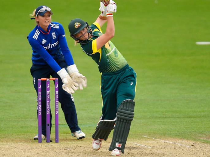 t20 tri series: australia women's team creates 3 records | 'बदनाम' ऑस्ट्रेलियन क्रिकेटला मोठा दिलासा; टी-२० मध्ये विक्रमांचा 'ट्रिपल धमाका'