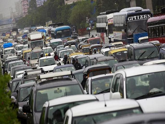 Auto Crisis: Passenger Vehicle Sales See Worst Ever Monthly Drop Since 1997-98; Demand for industry to reduce GST | ऑटो क्षेत्रात एक वर्षांपासून मंदी; जीएसटी कमी करा, इंडस्ट्रीची मागणी Auto Crisis: Passenger Vehicle Sales See Worst Ever Monthly Drop Since 1997-98; Demand for industry to reduce GST | ऑटो क्षेत्रात एक वर्षांपासून मंदी; जीएसटी कमी करा, इंडस्ट्रीची मागणी