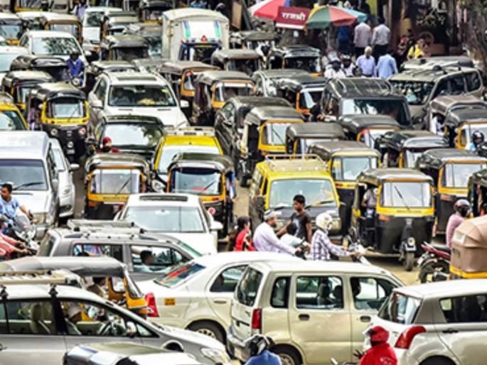 Single toll free number for rickshaw, taxi passengers; WhatsApp number for complaints against hawkers | रिक्षा-टॅक्सी प्रवाशांसाठी टोल फ्री क्रमांक; फेरीवाल्यांविरुद्ध तक्रारींसाठी व्हॉट्सॲप नंबर Single toll free number for rickshaw, taxi passengers; WhatsApp number for complaints against hawkers | रिक्षा-टॅक्सी प्रवाशांसाठी टोल फ्री क्रमांक; फेरीवाल्यांविरुद्ध तक्रारींसाठी व्हॉट्सॲप नंबर