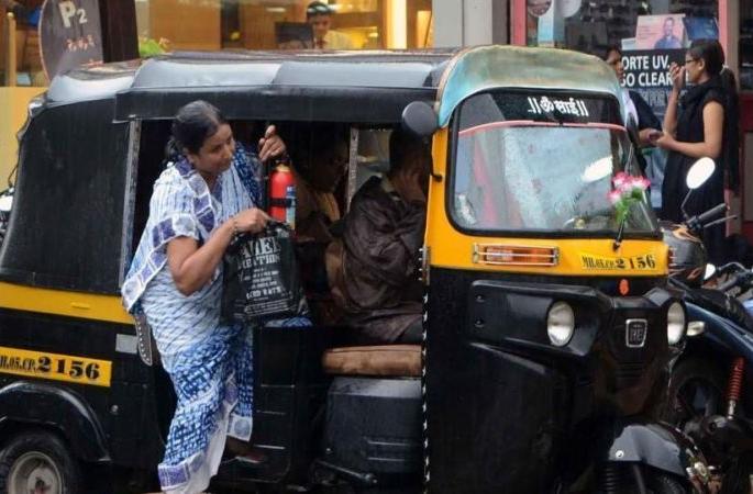 Autorickshaws in Nagpur will be more expensive from midnight on Wednesday | नागपुरात ऑटोरिक्षाचा प्रवास बुधवार मध्यरात्रीपासून महागणार Autorickshaws in Nagpur will be more expensive from midnight on Wednesday | नागपुरात ऑटोरिक्षाचा प्रवास बुधवार मध्यरात्रीपासून महागणार
